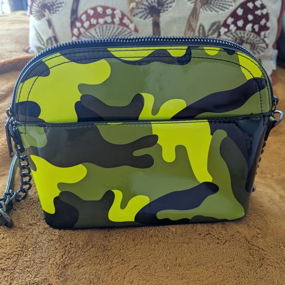 Neon Camouflage Steve Madden Bag - Picture 3 of 7